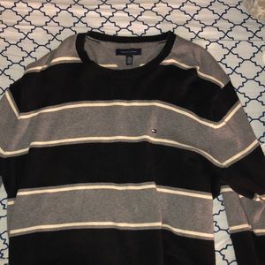 Vintage Tommy Hilfiger sweater